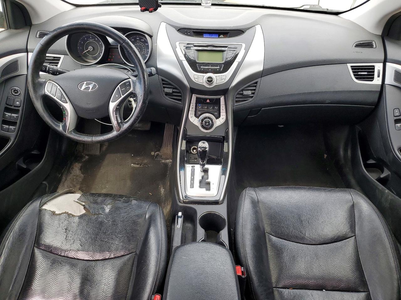 2011 HYUNDAI ELANTRA