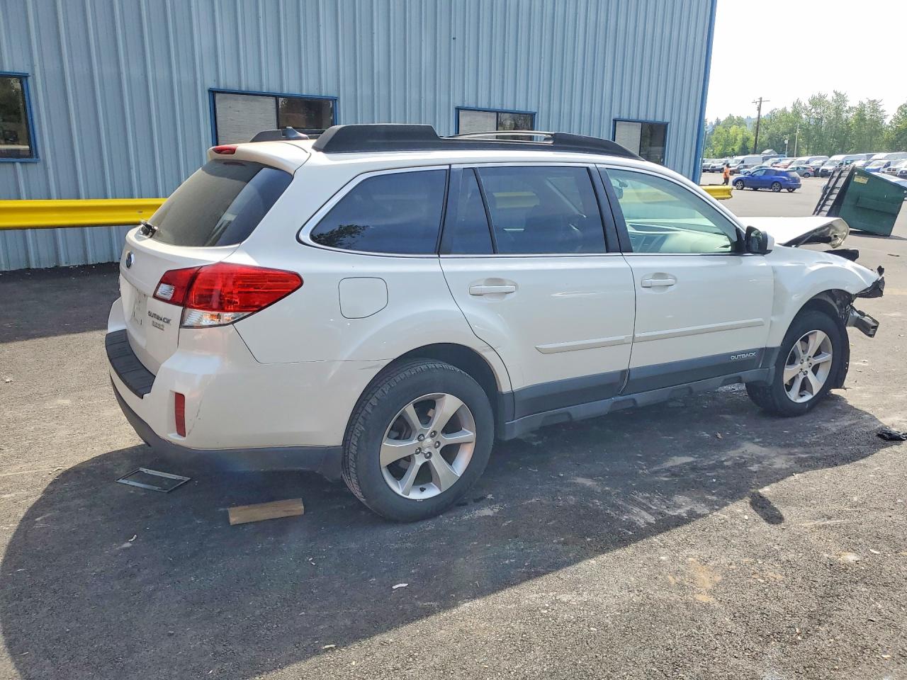 2013 SUBARU OUTBACK