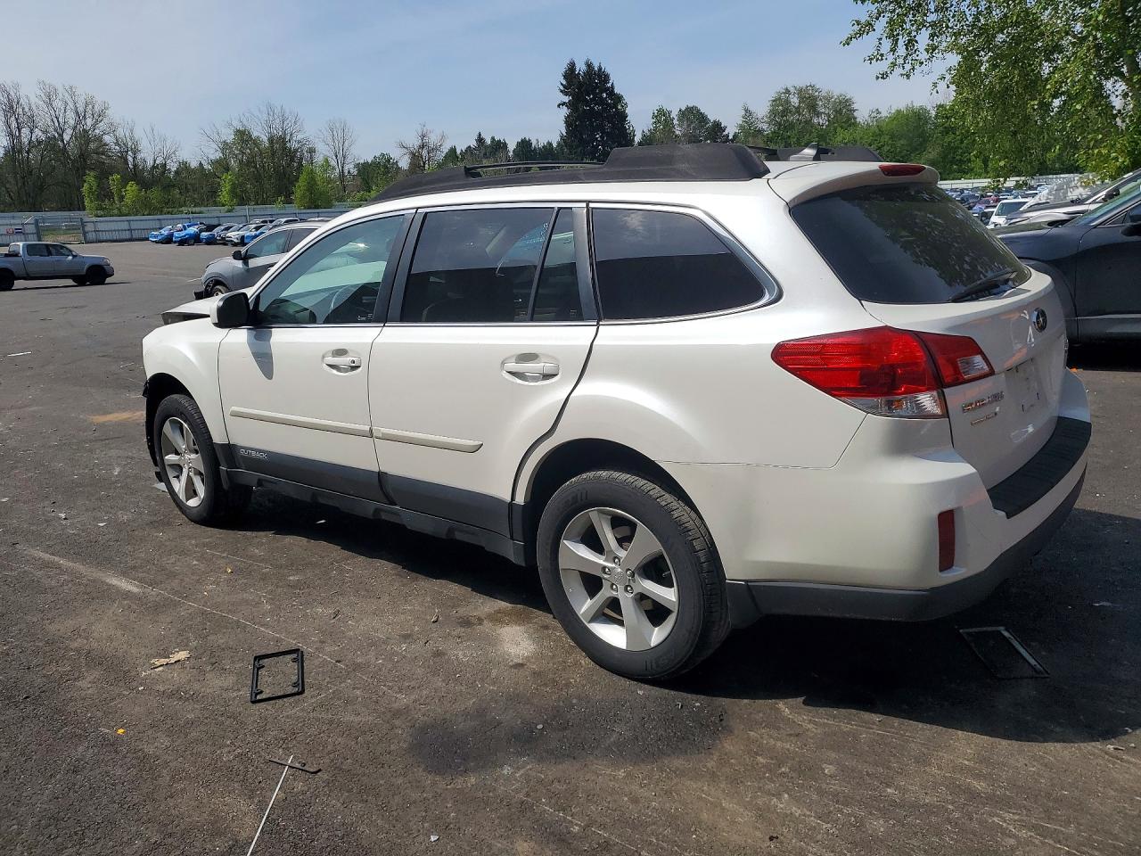 2013 SUBARU OUTBACK