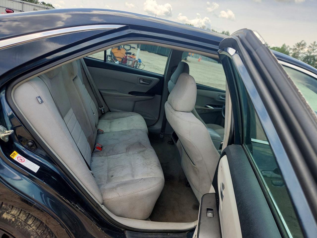 2017 TOYOTA CAMRY