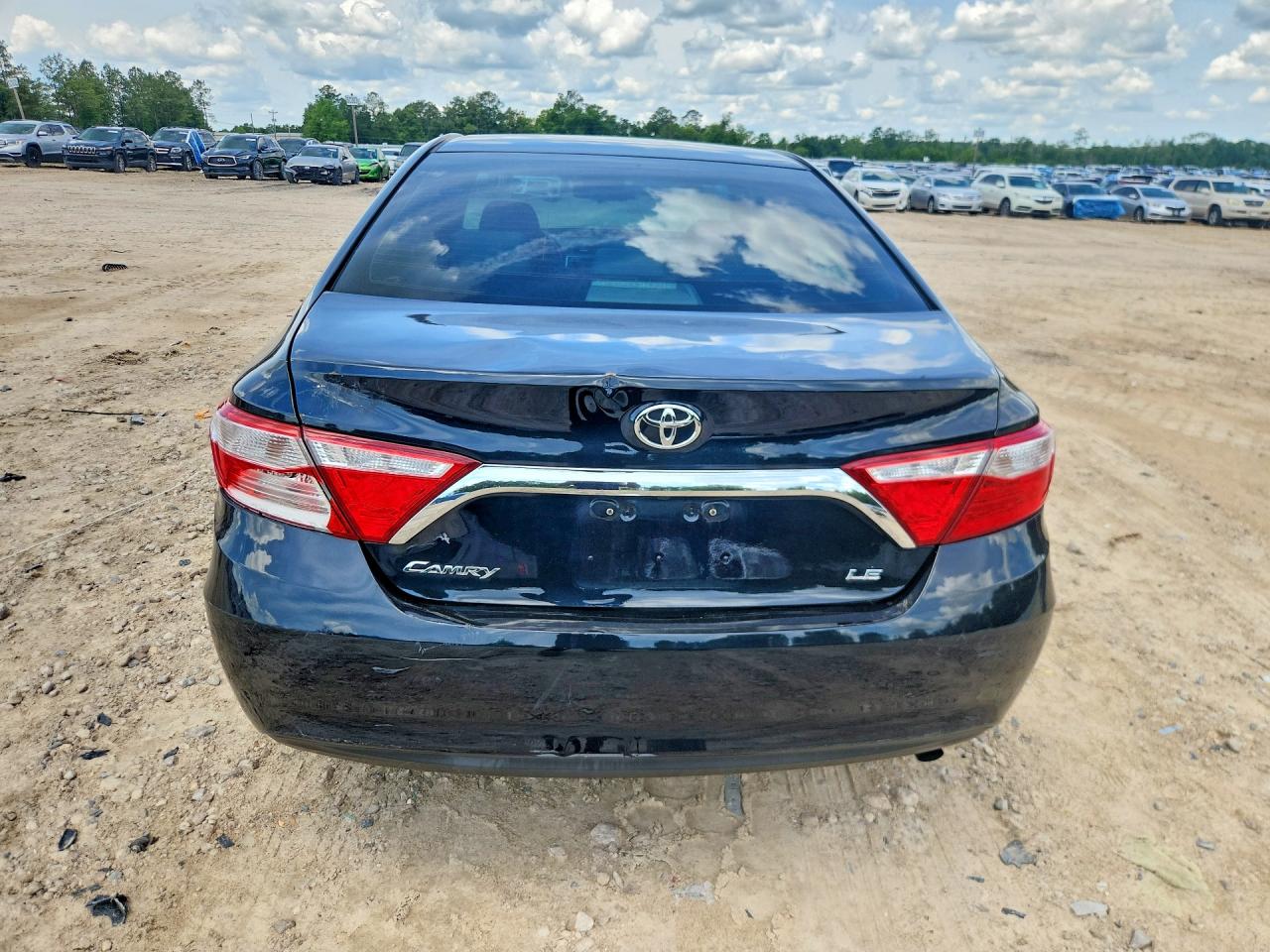 2017 TOYOTA CAMRY