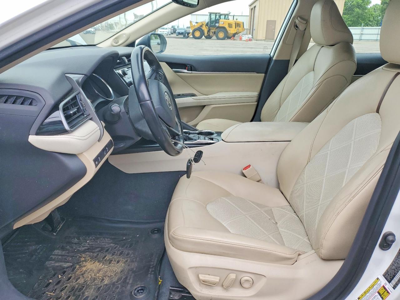 2019 TOYOTA CAMRY