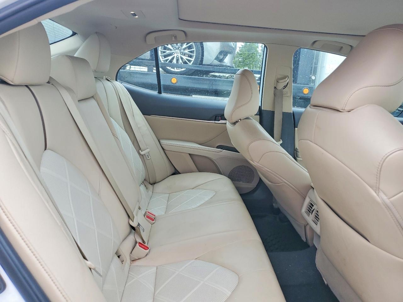 2019 TOYOTA CAMRY