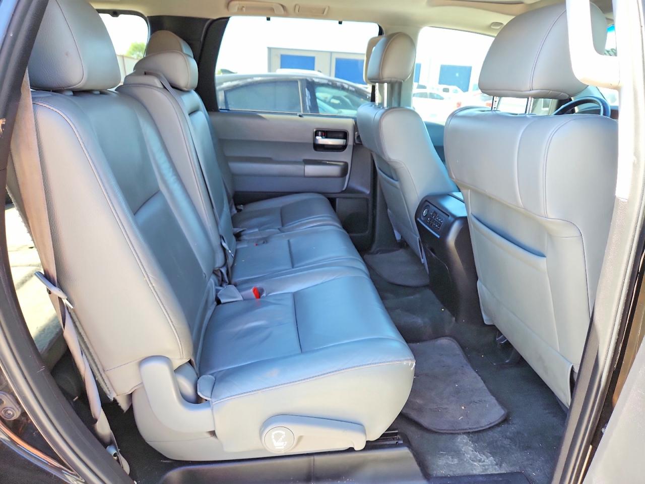 2016 TOYOTA SEQUOIA