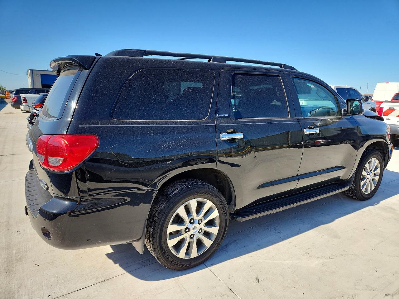 2016 TOYOTA SEQUOIA