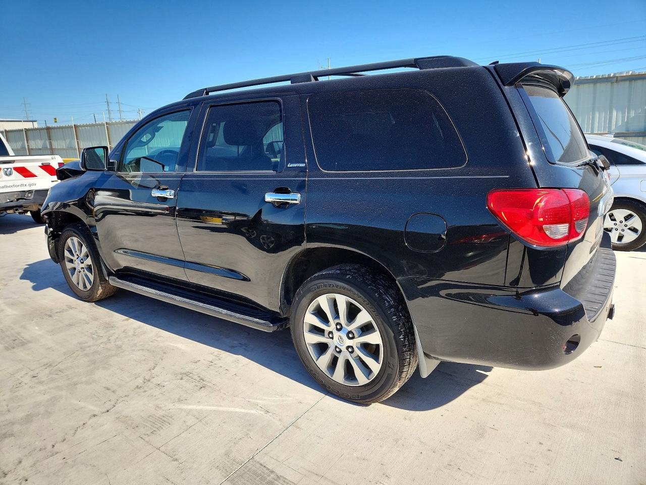 2016 TOYOTA SEQUOIA