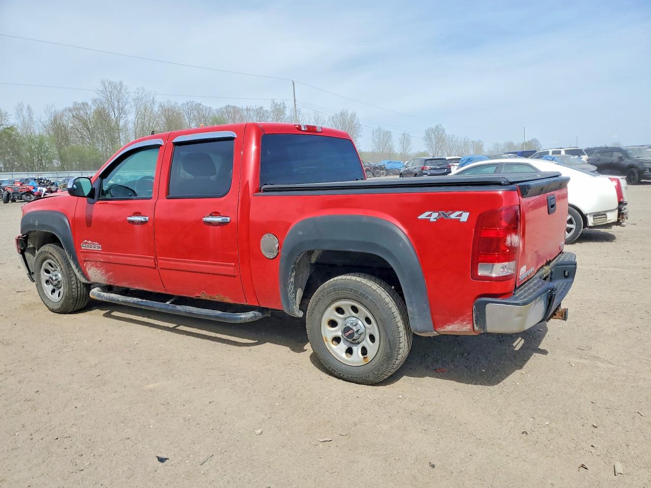 2013 GMC SIERRA