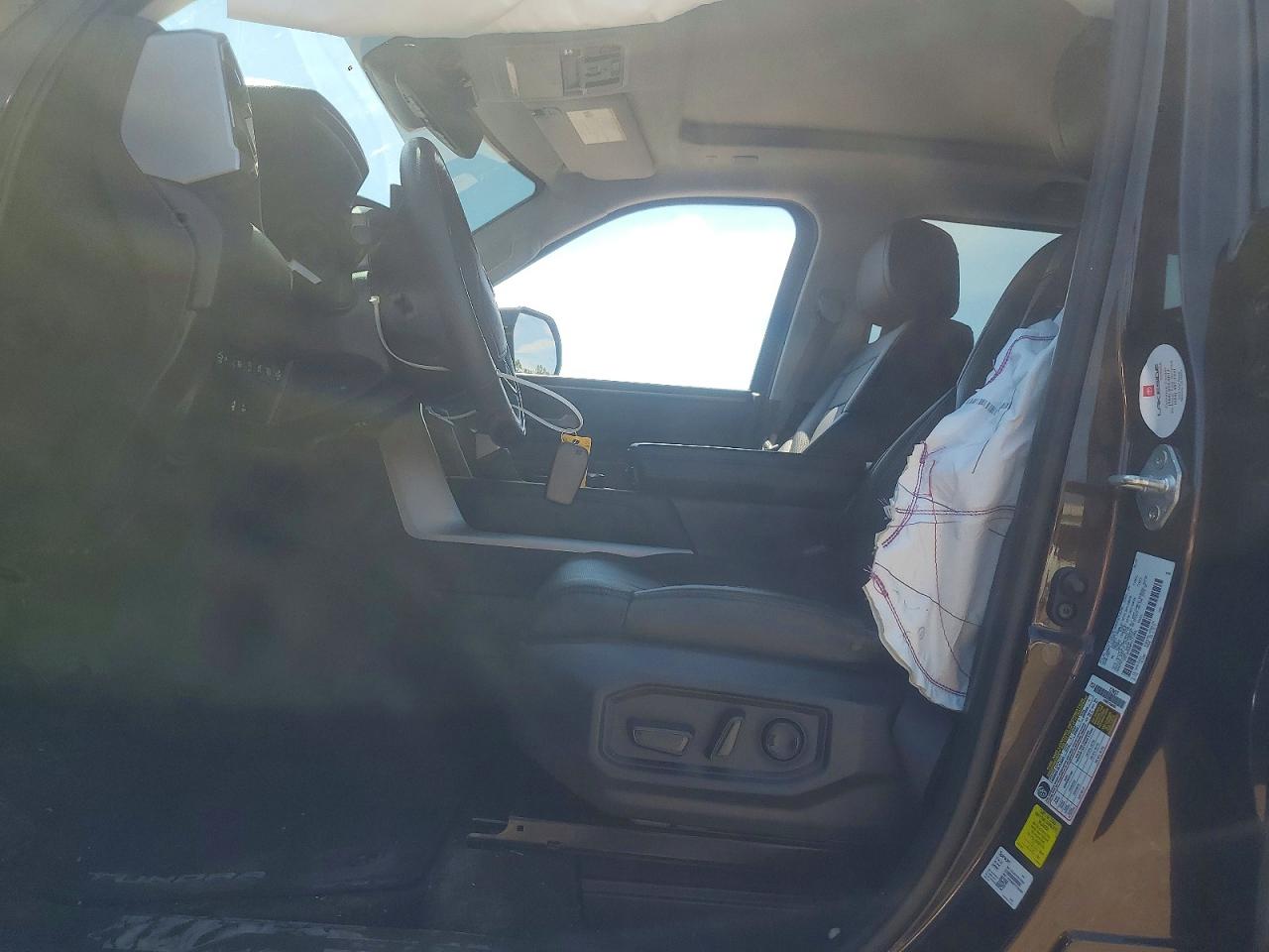 2023 TOYOTA TUNDRA