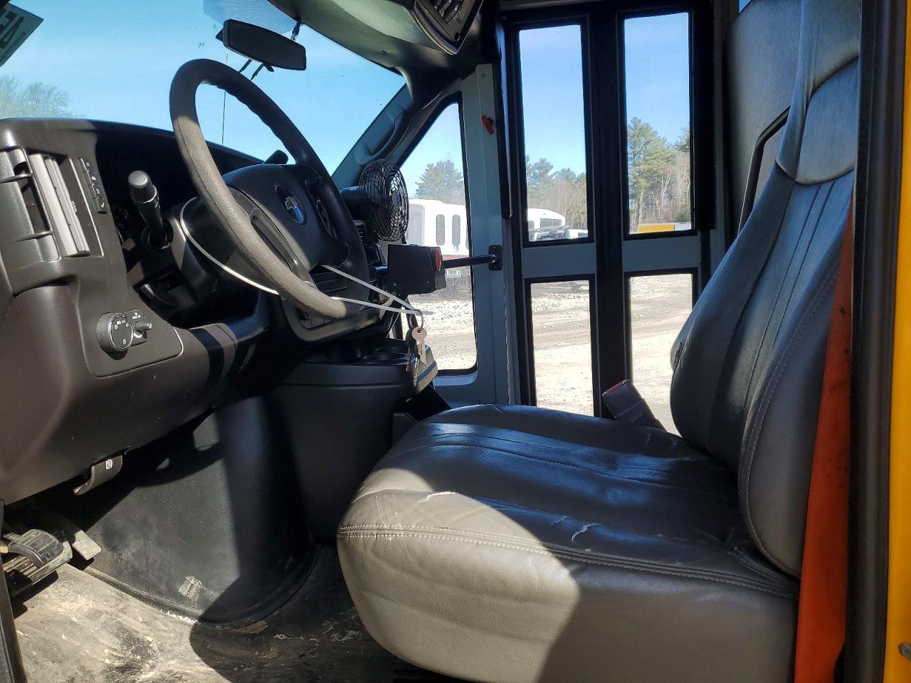 2014 CHEVROLET EXPRESS