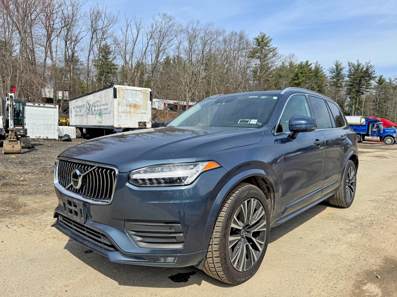 2022 VOLVO XC90