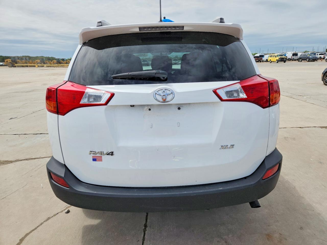 2014 TOYOTA RAV4