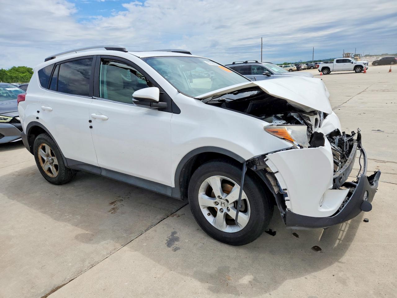 2014 TOYOTA RAV4