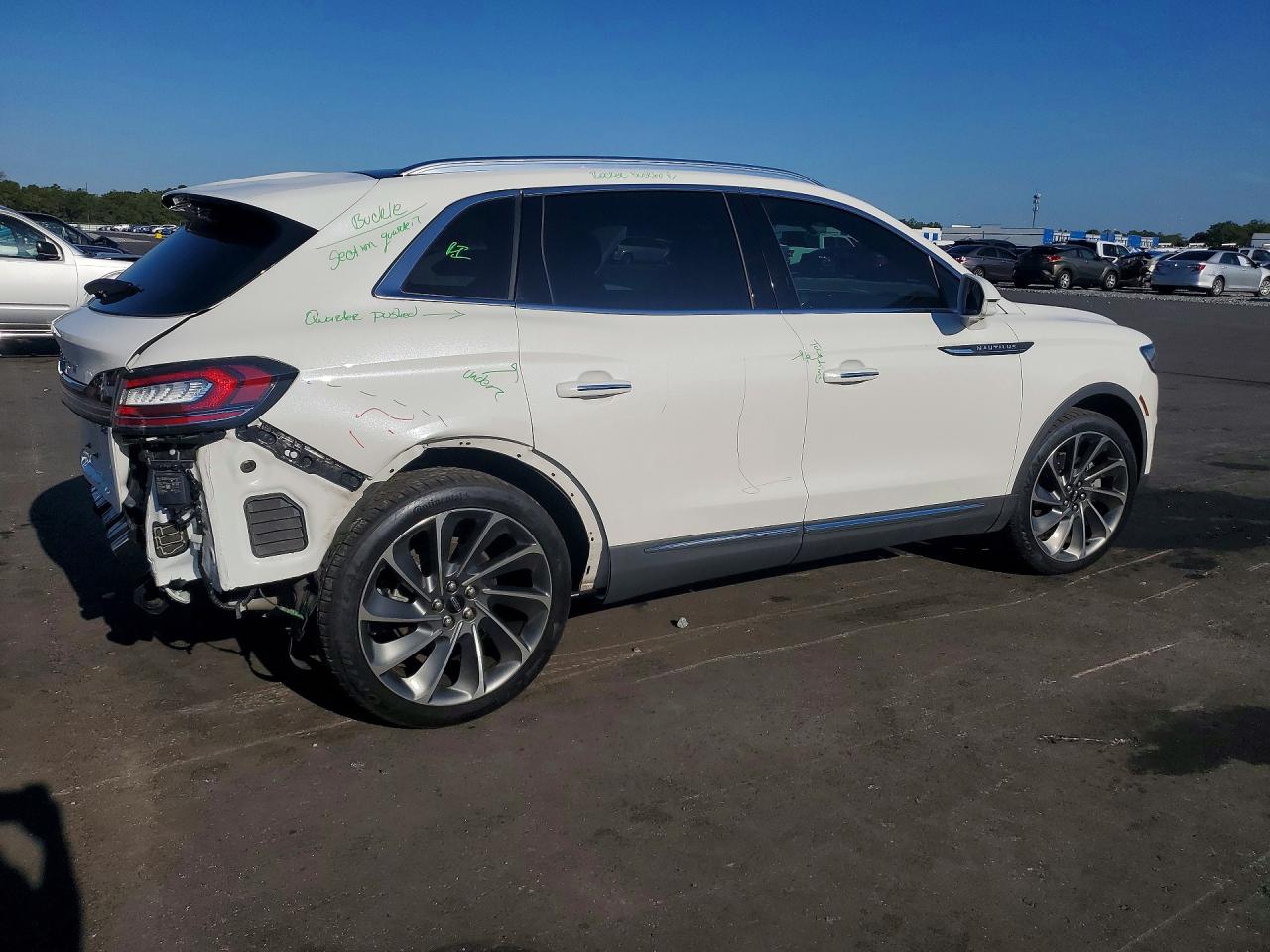 2020 LINCOLN NAUTILUS