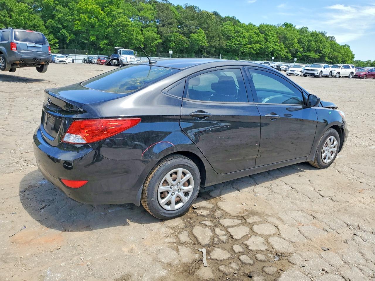 2013 HYUNDAI ACCENT