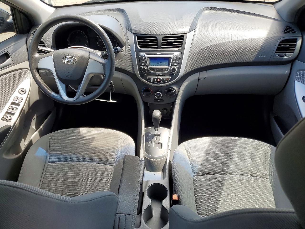 2013 HYUNDAI ACCENT