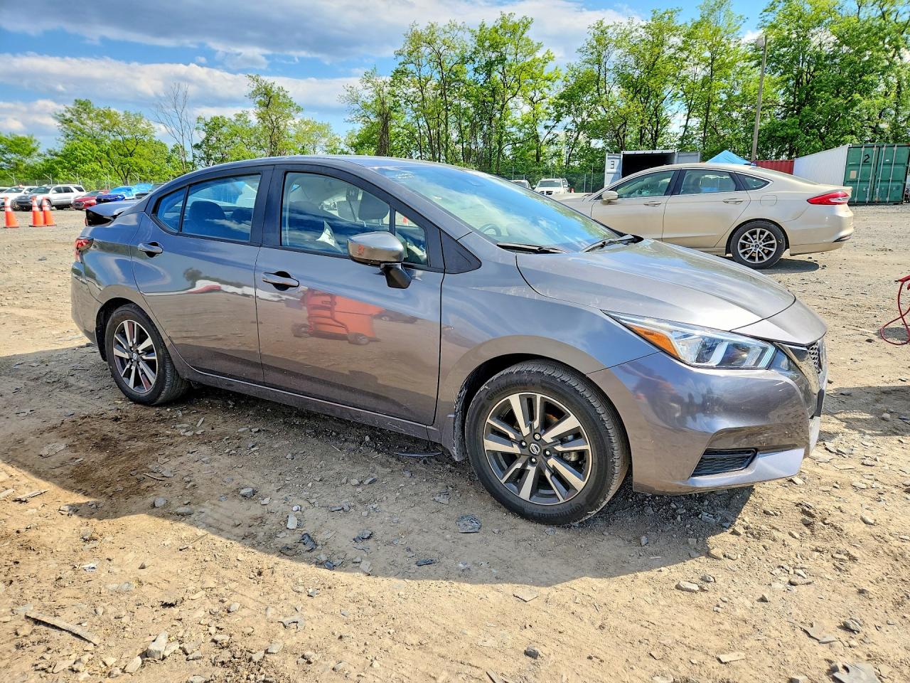 2022 NISSAN VERSA