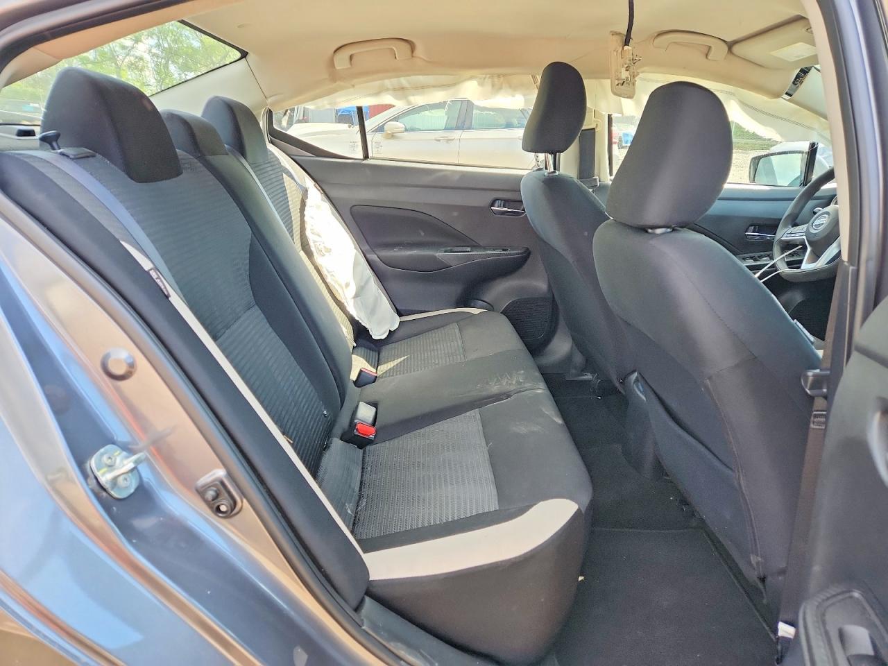 2022 NISSAN VERSA