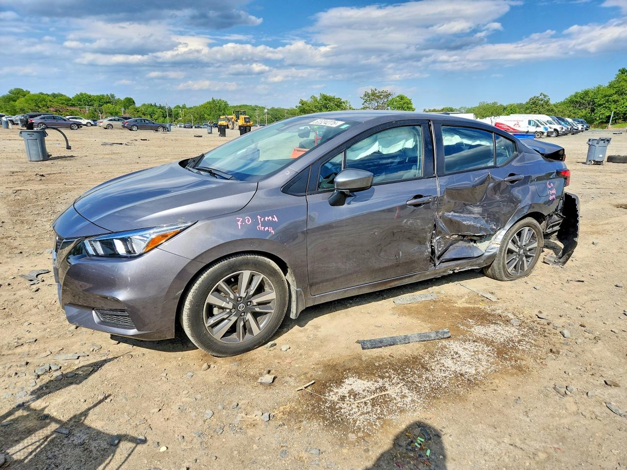 2022 NISSAN VERSA