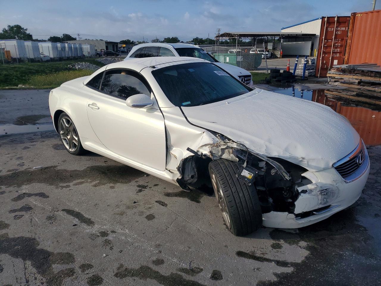 2006 LEXUS SC300