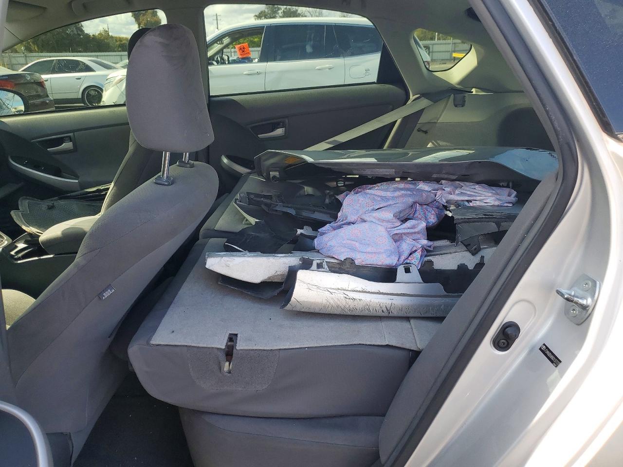 2010 TOYOTA PRIUS