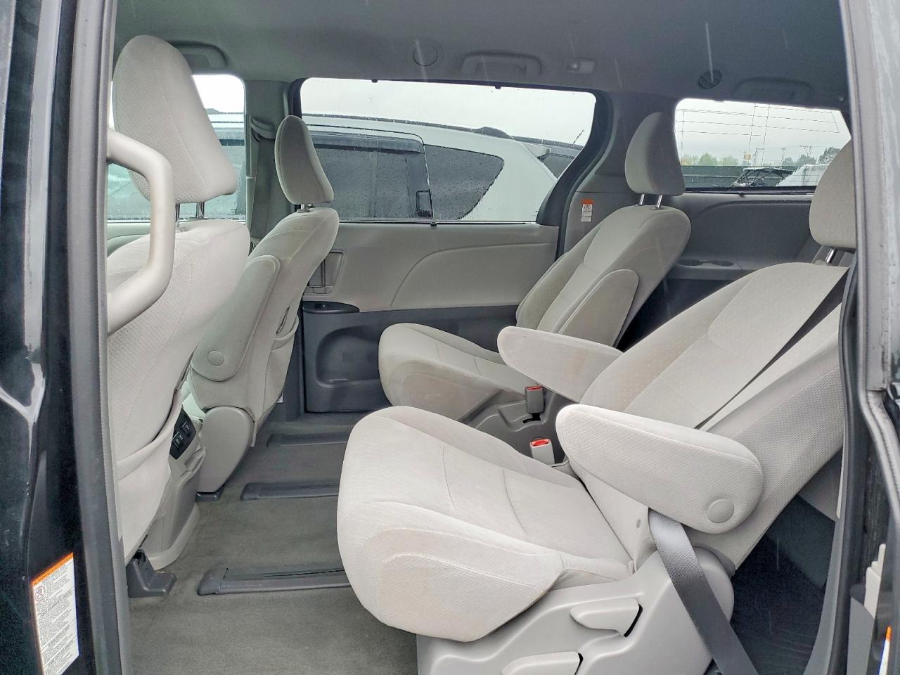 2018 TOYOTA SIENNA