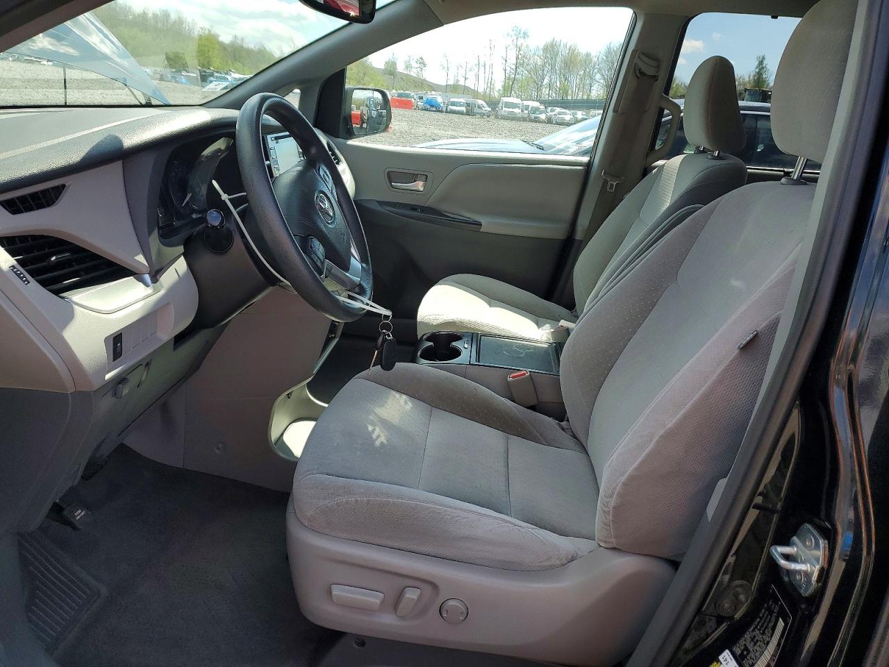 2018 TOYOTA SIENNA
