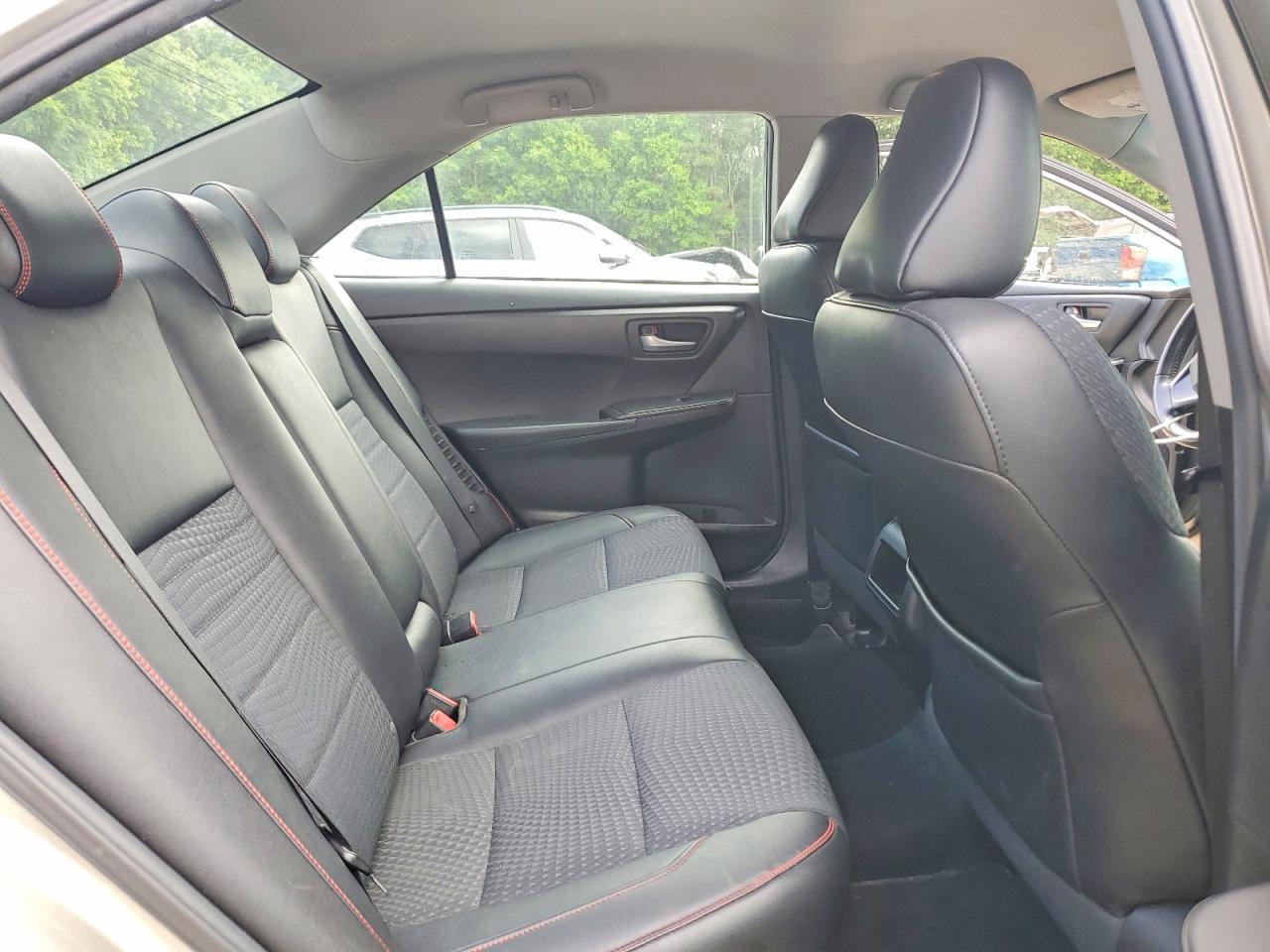 2015 TOYOTA CAMRY SOLA