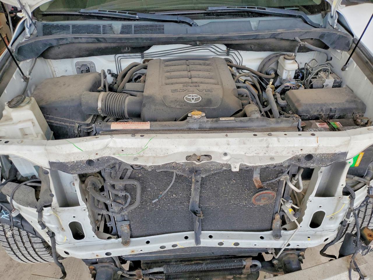 2012 TOYOTA TUNDRA