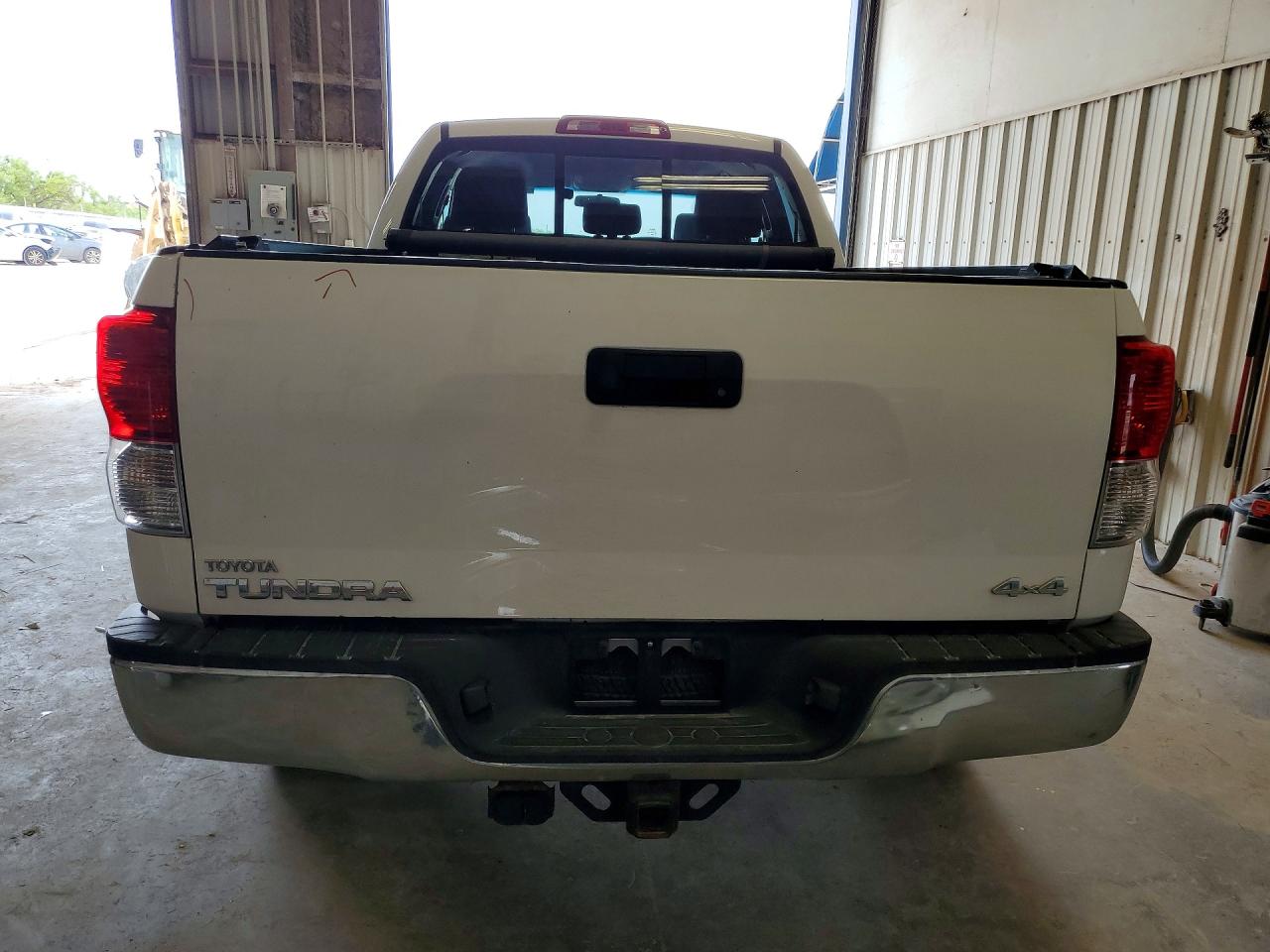 2012 TOYOTA TUNDRA