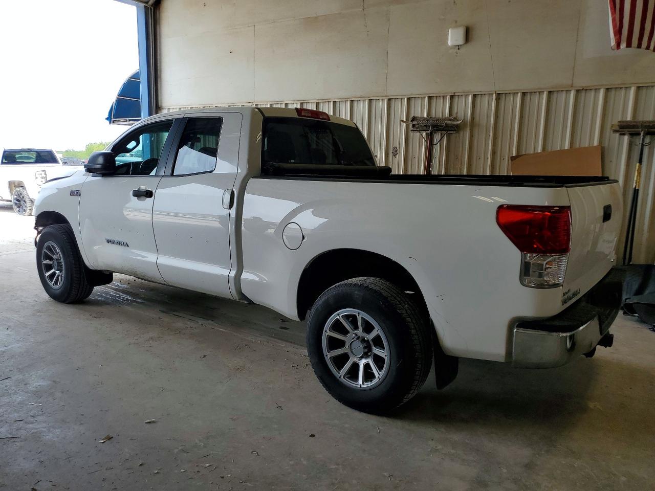 2012 TOYOTA TUNDRA