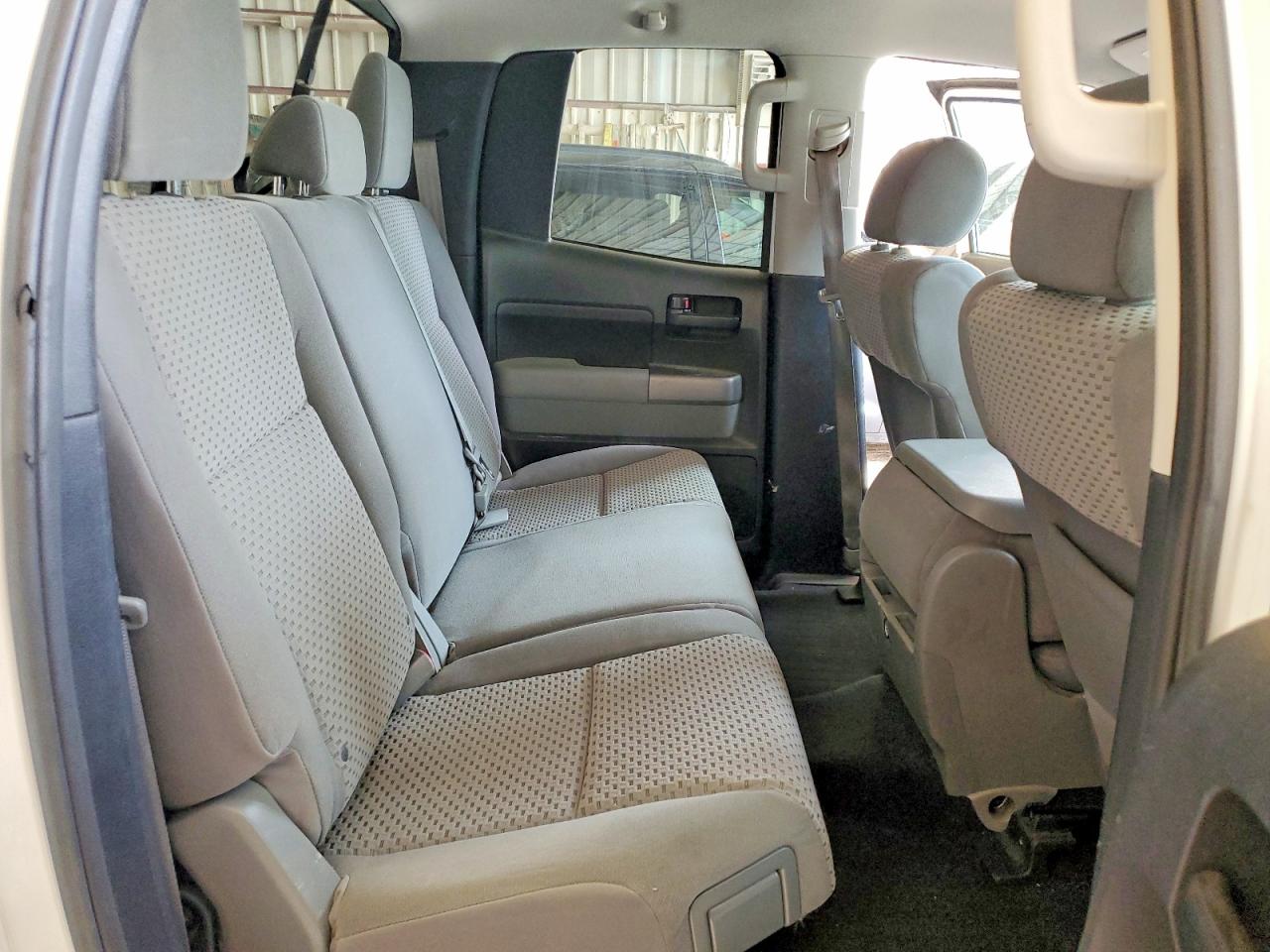 2012 TOYOTA TUNDRA