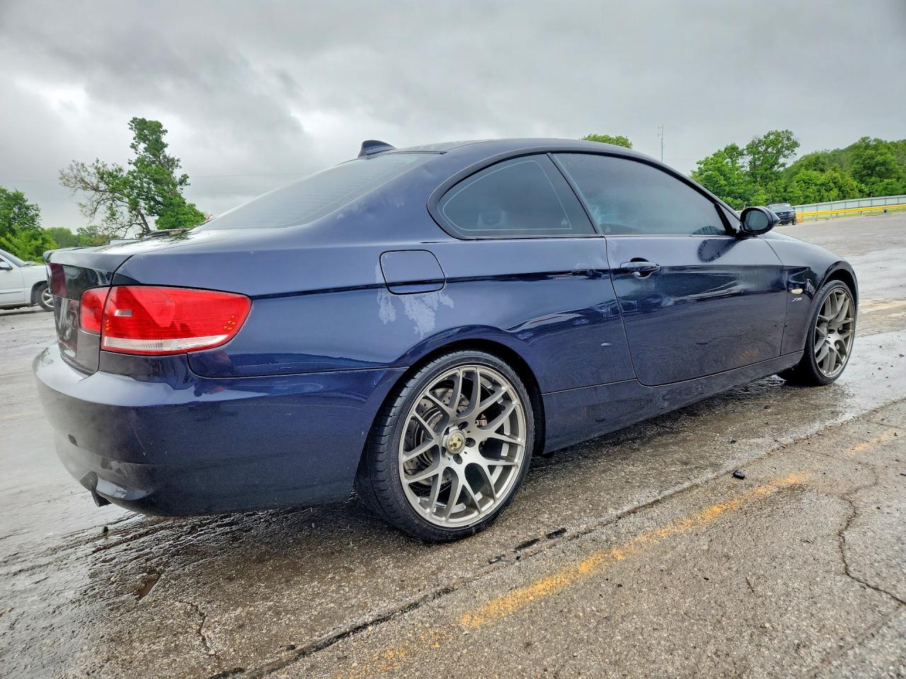 2009 BMW 3 SERIES