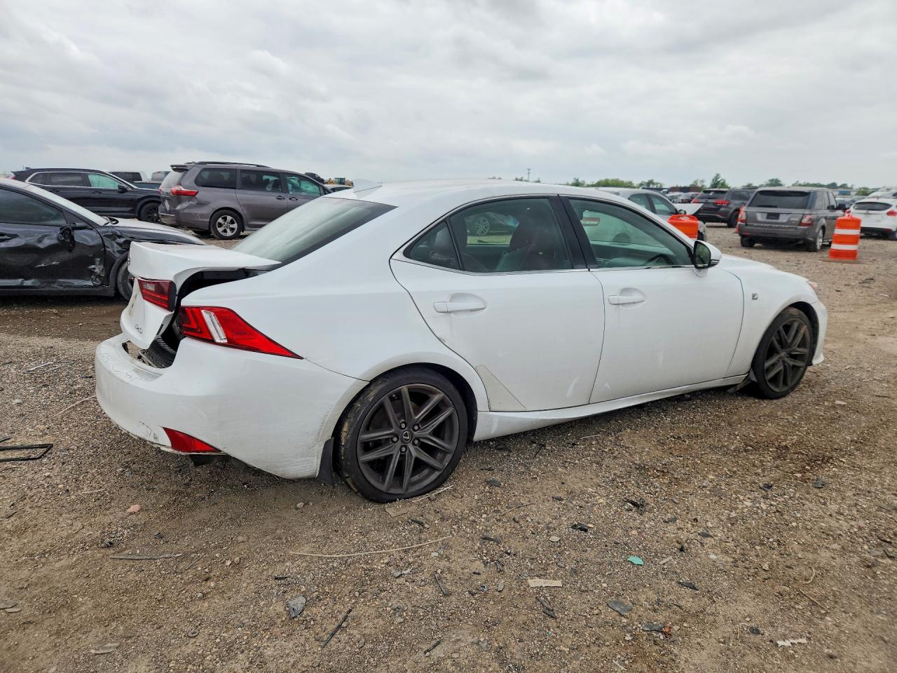 2014 LEXUS IS