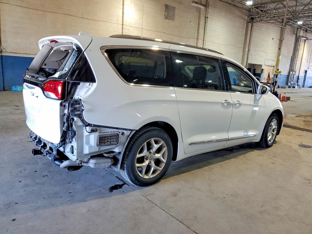 2017 CHRYSLER All Models
