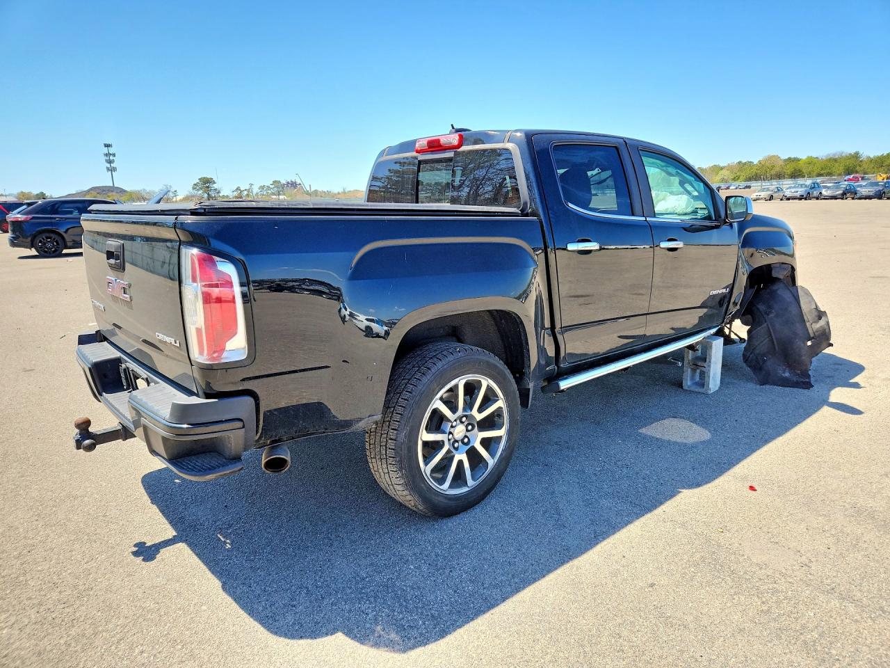 2017 GMC CANYON
