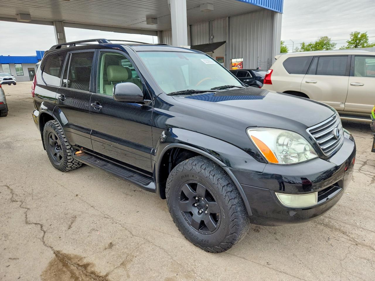 2004 LEXUS GX