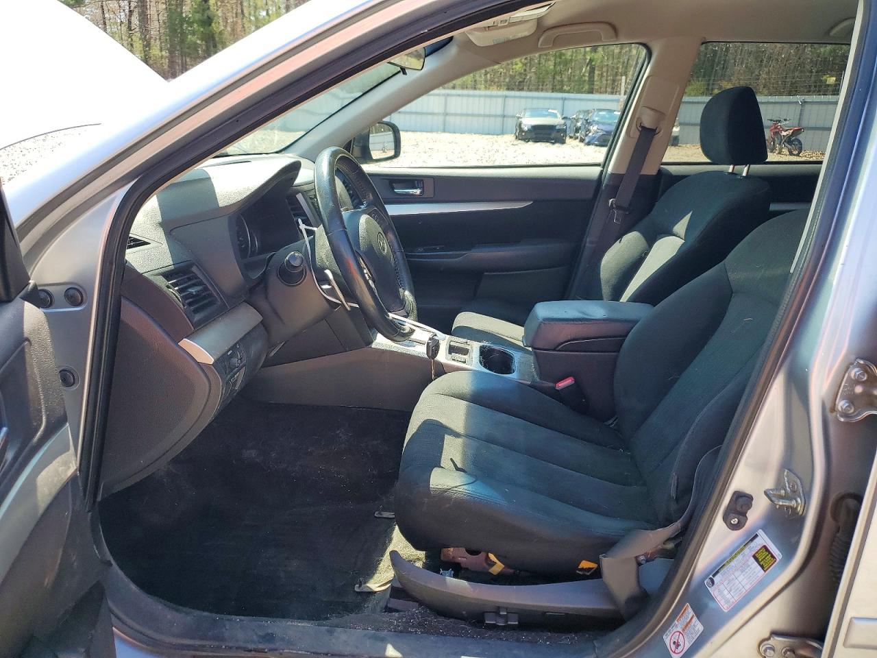 2013 SUBARU OUTBACK