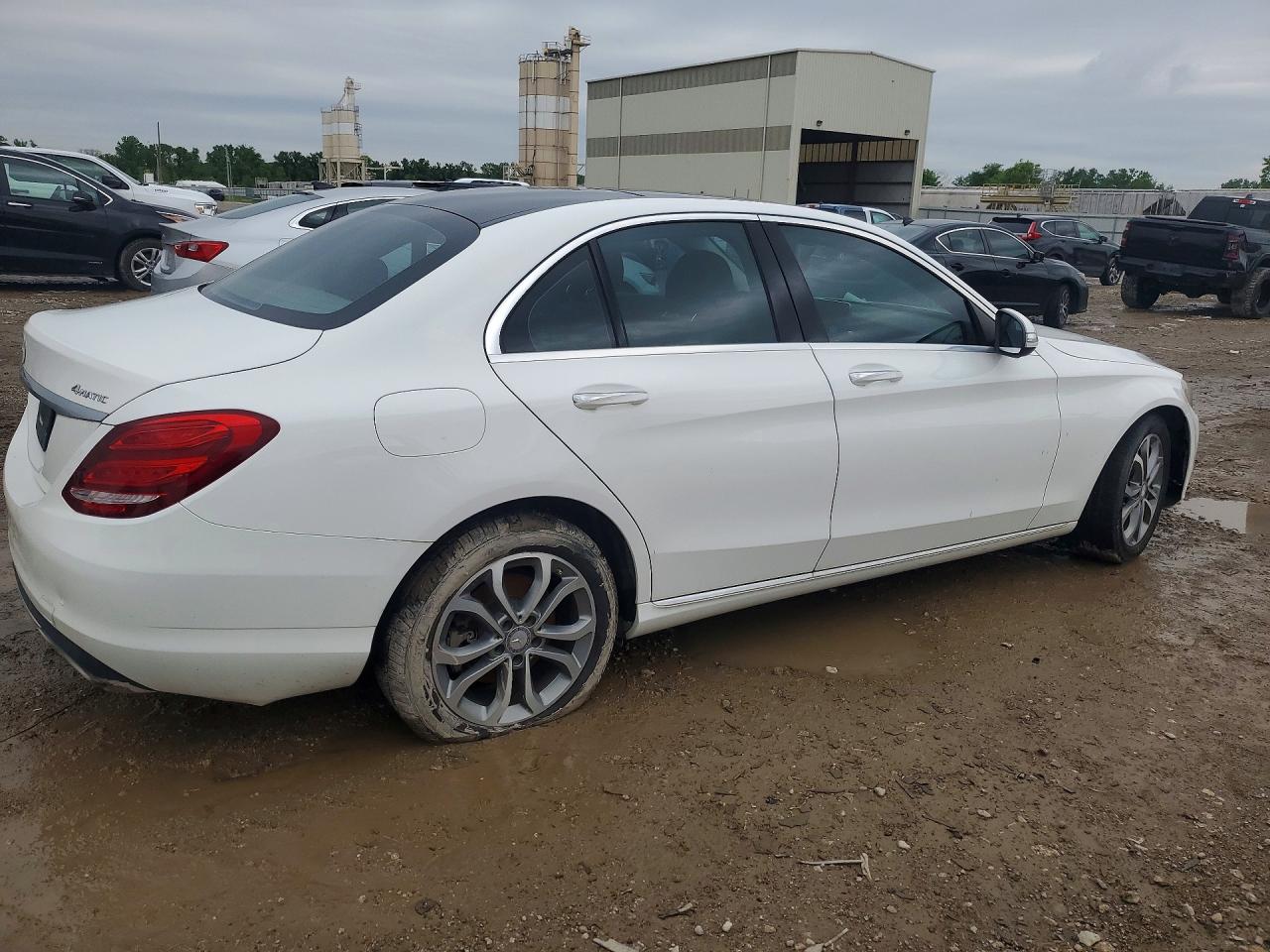 2015 MERCEDES-BENZ C-CLASS