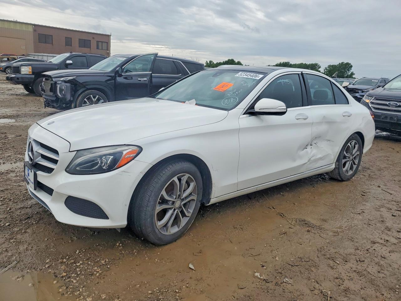 2015 MERCEDES-BENZ C-CLASS