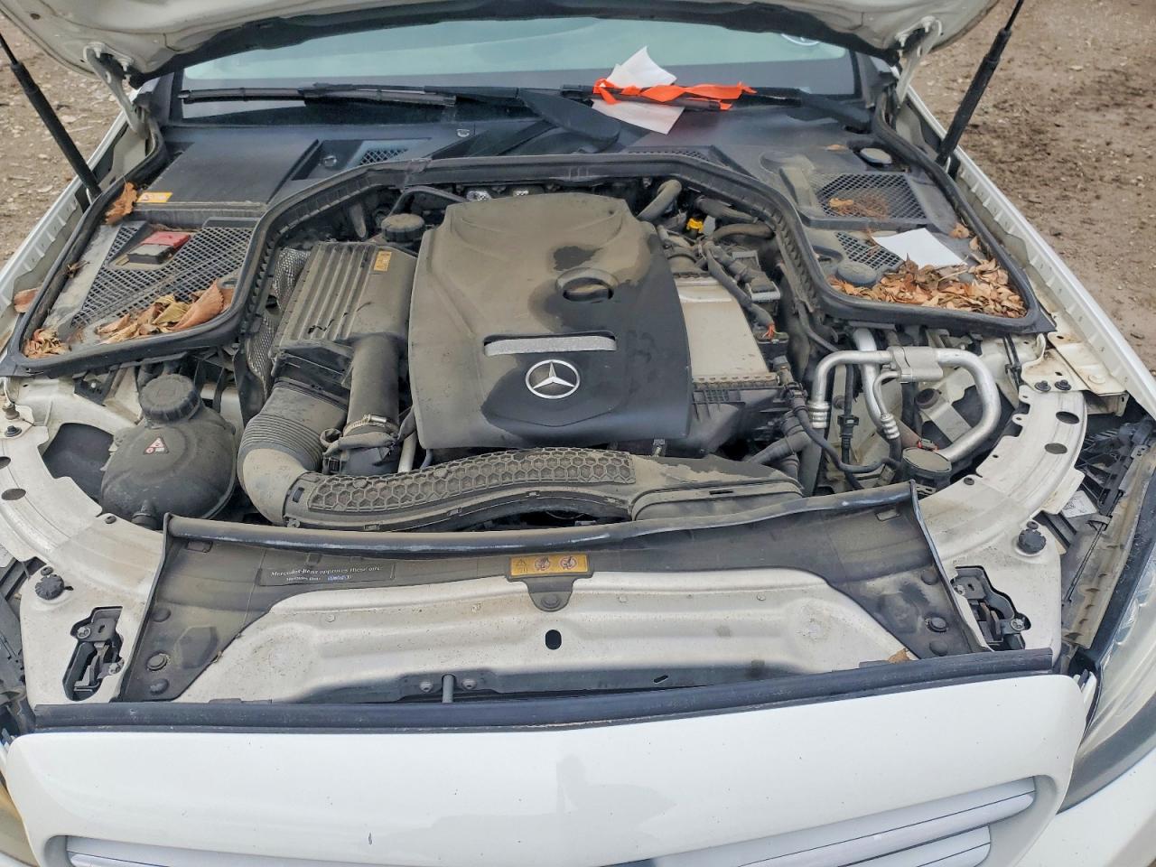 2015 MERCEDES-BENZ C-CLASS