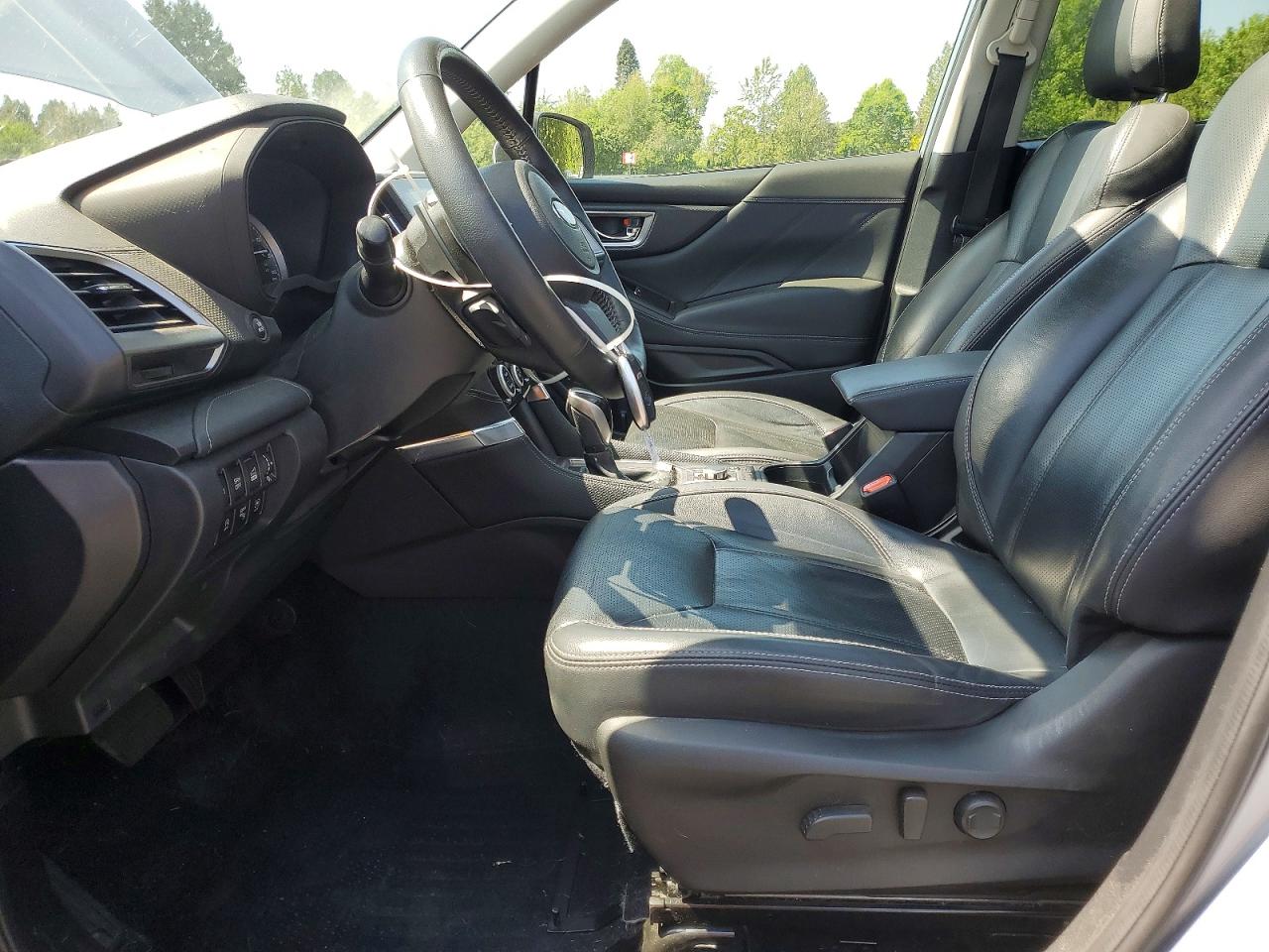 2020 SUBARU FORESTER