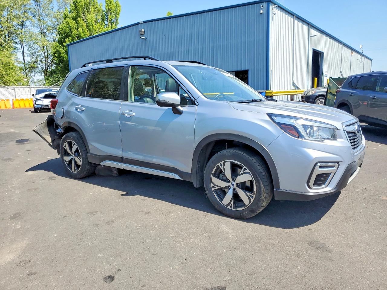 2020 SUBARU FORESTER
