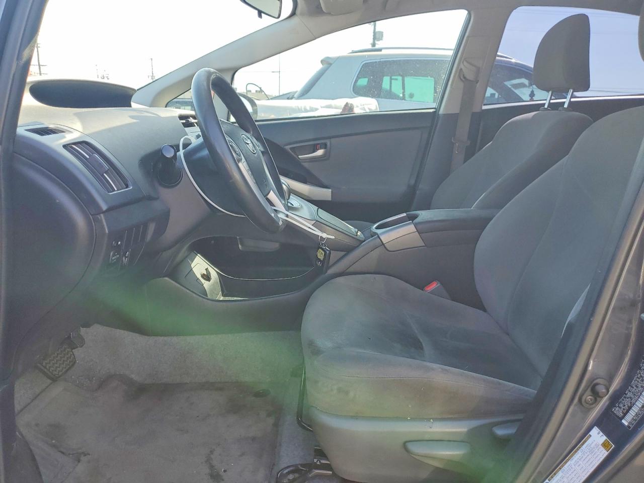 2015 TOYOTA PRIUS