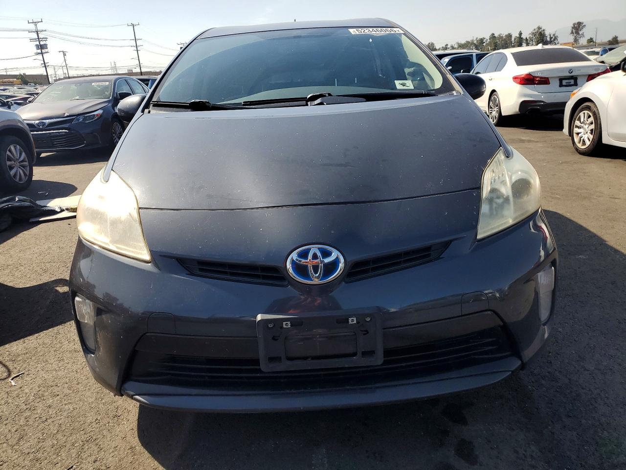 2015 TOYOTA PRIUS