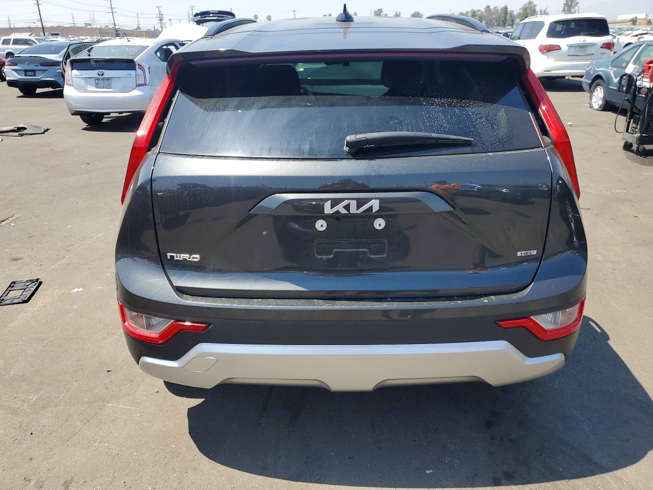2025 KIA NIRO