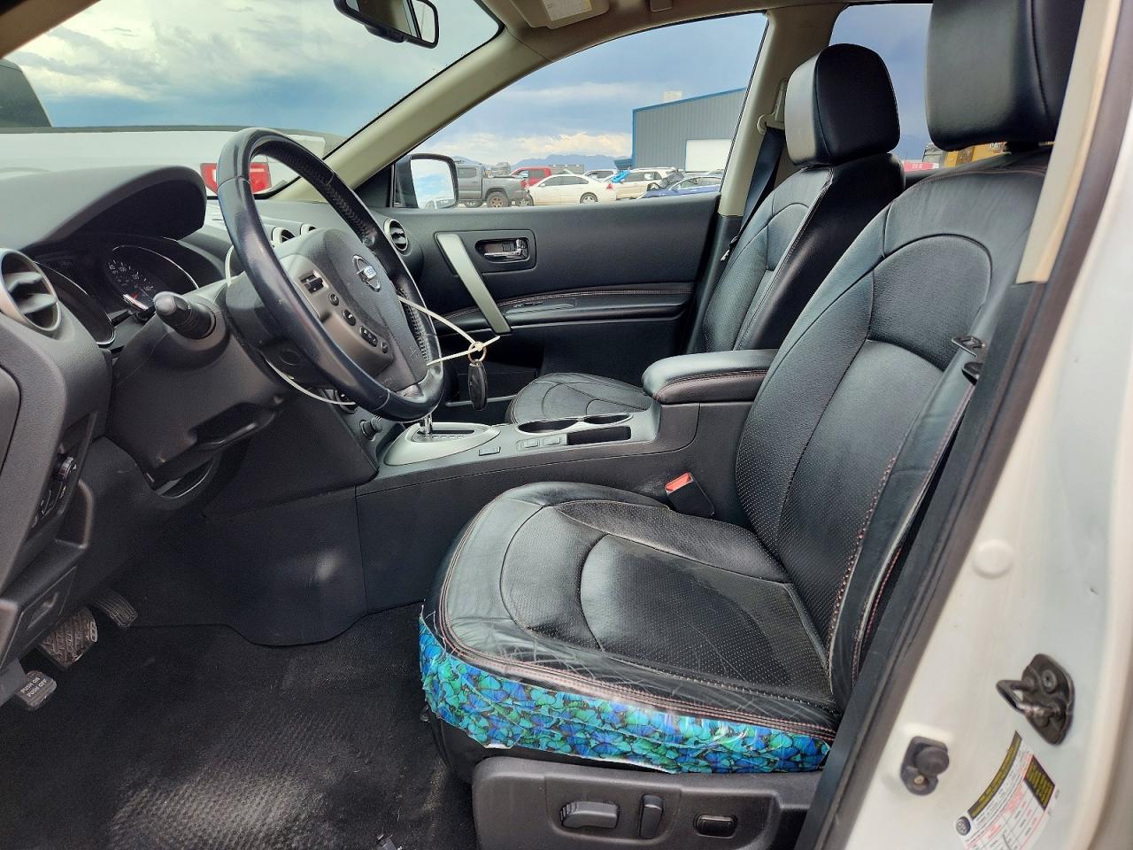 2012 NISSAN ROGUE
