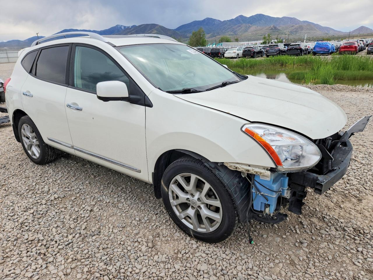 2012 NISSAN ROGUE