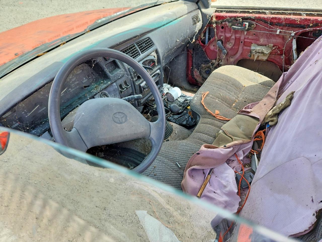 1993 TOYOTA T100
