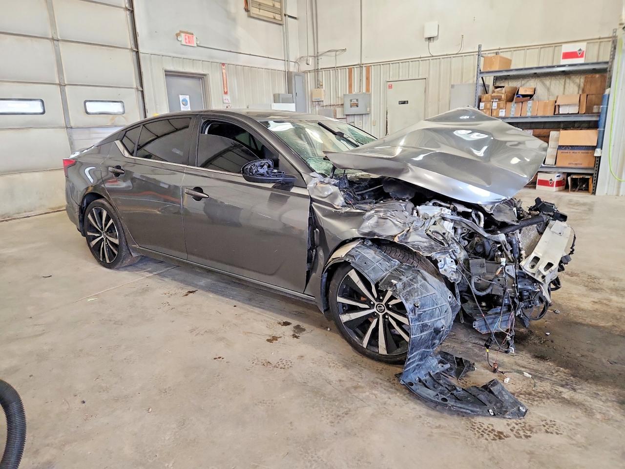 2022 NISSAN ALTIMA