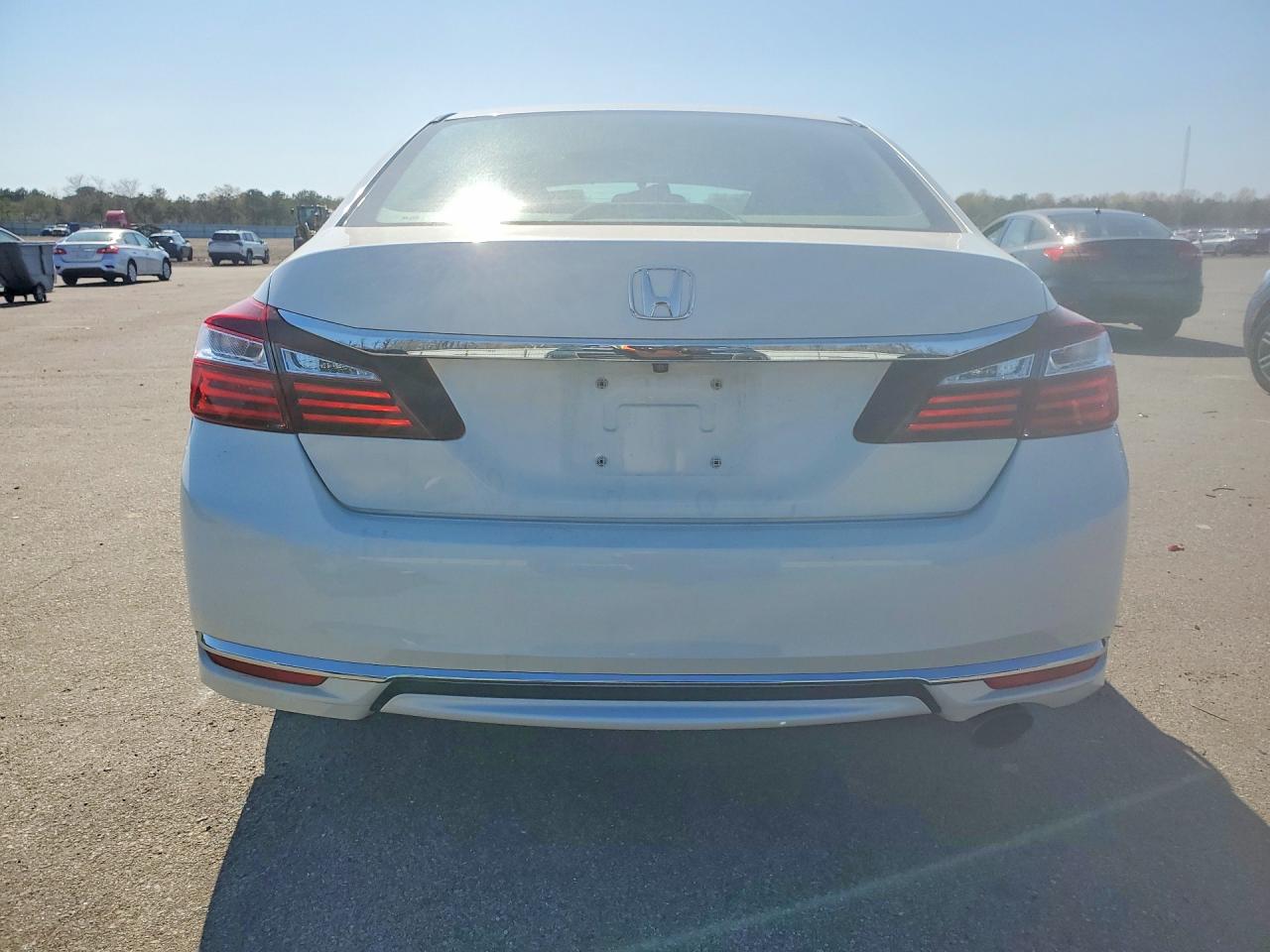 2017 HONDA ACCORD